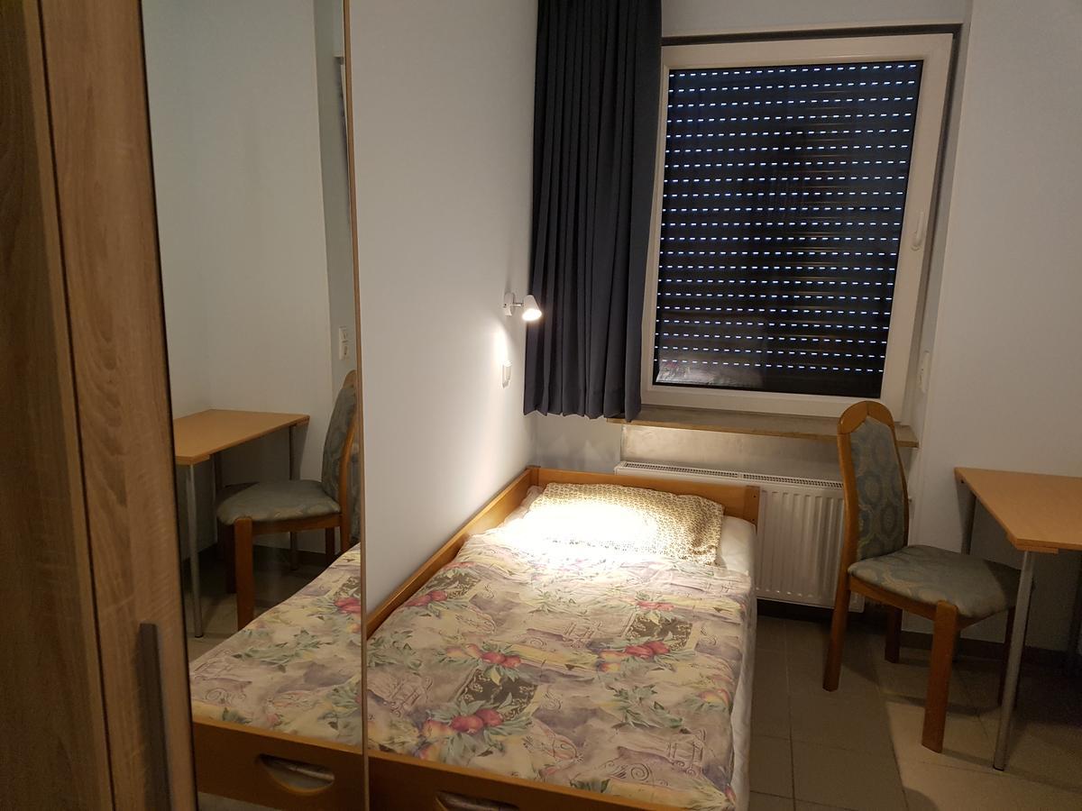 Hostel Gaestehaus Zum Padre غوخ المظهر الخارجي الصورة